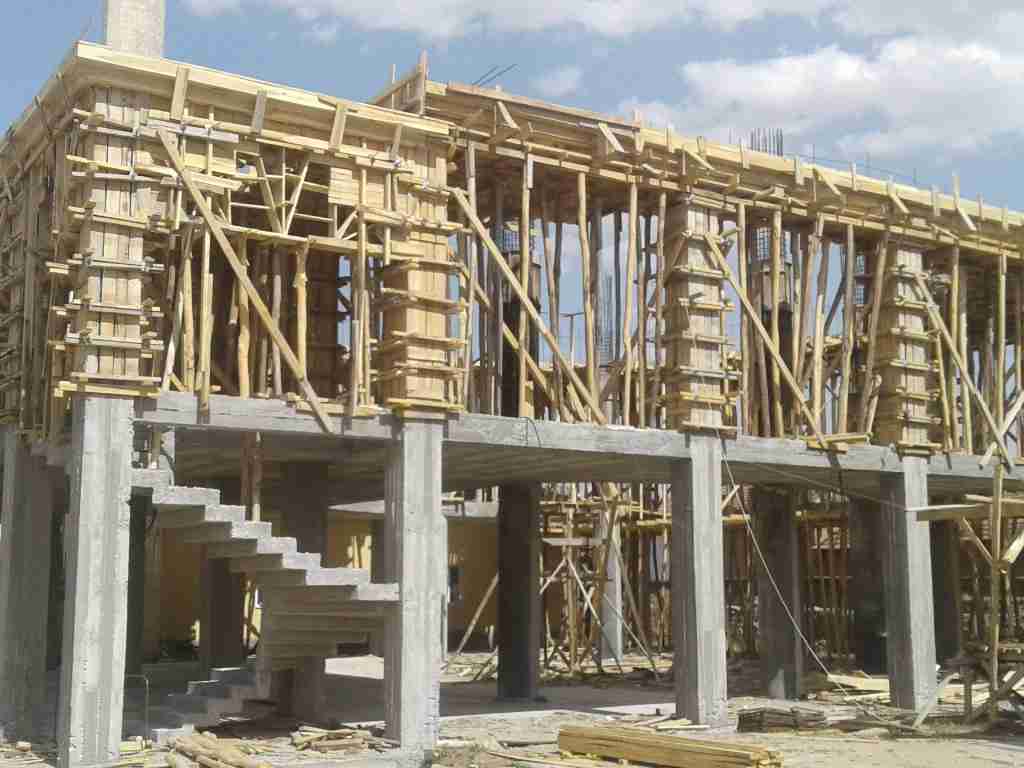 Mithatpaşa İnşaat Kalıpçısı